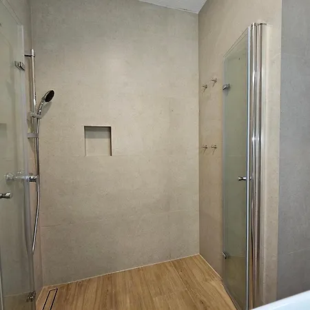 Istrian Blue Pearl *