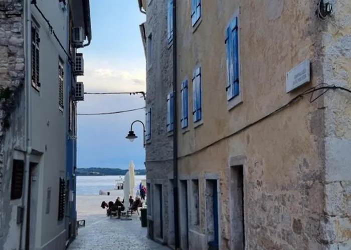 Istrian Blue Pearl Valbandon