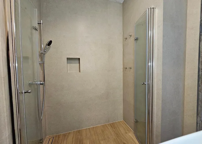 Istrian Blue Pearl *