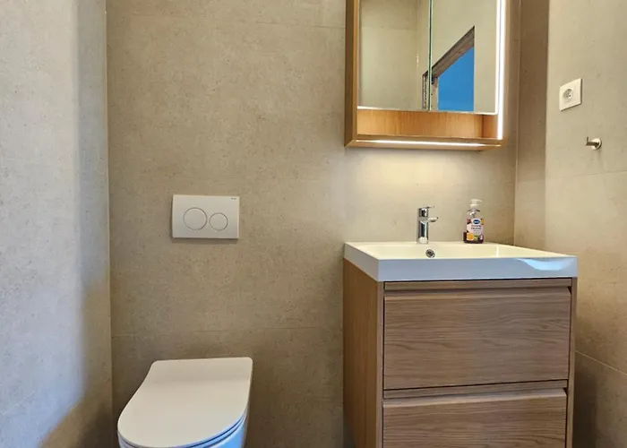 Istrian Blue Pearl *