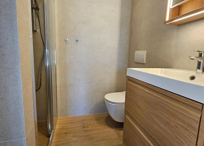 Istrian Blue Pearl Valbandon